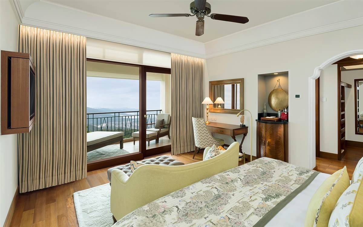 Premium Balcony Room